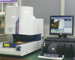 ▲CNC image measuring machine